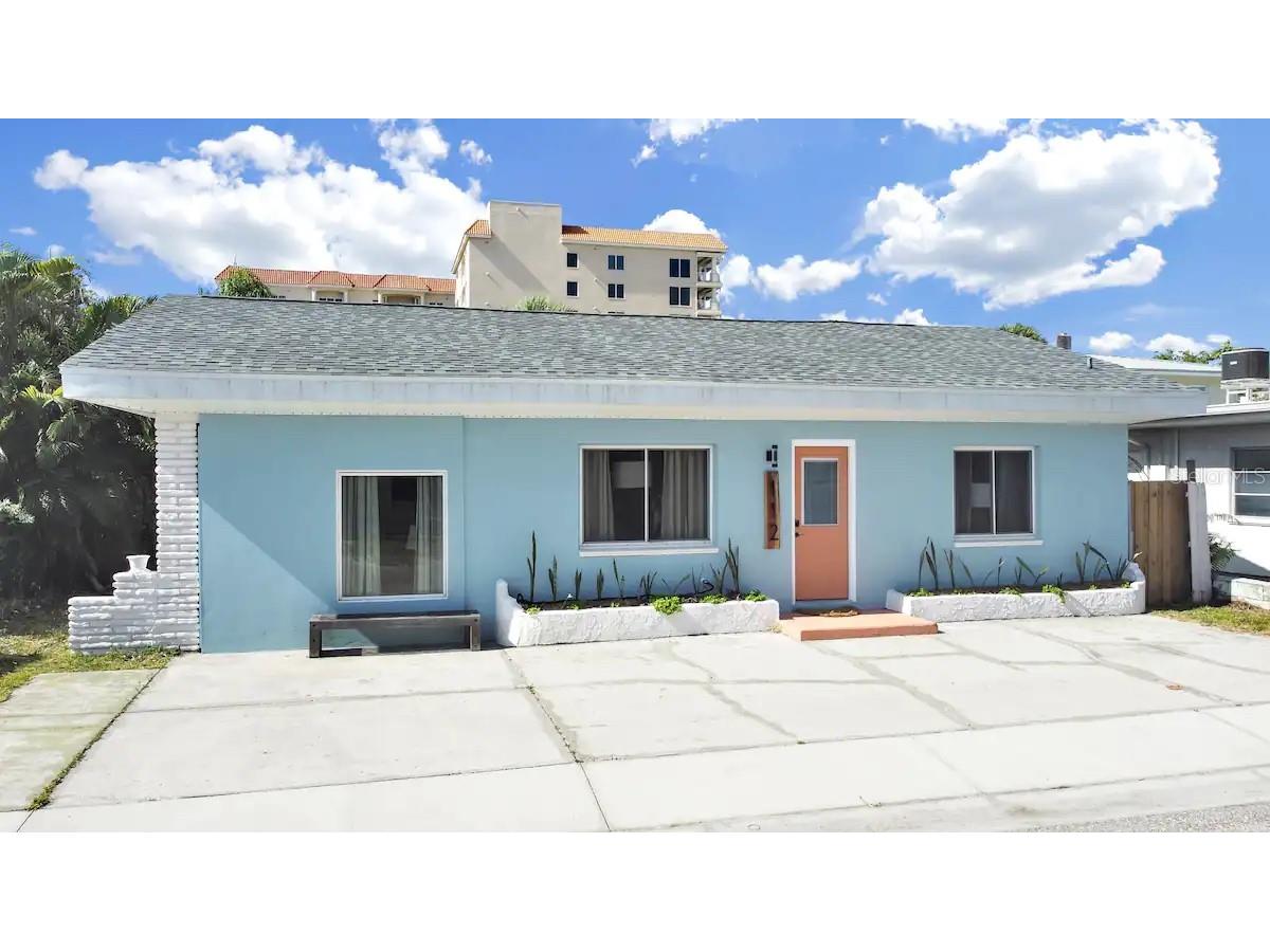 112 178th Avenue W Redington Shores FL 33708 U8185262 image1