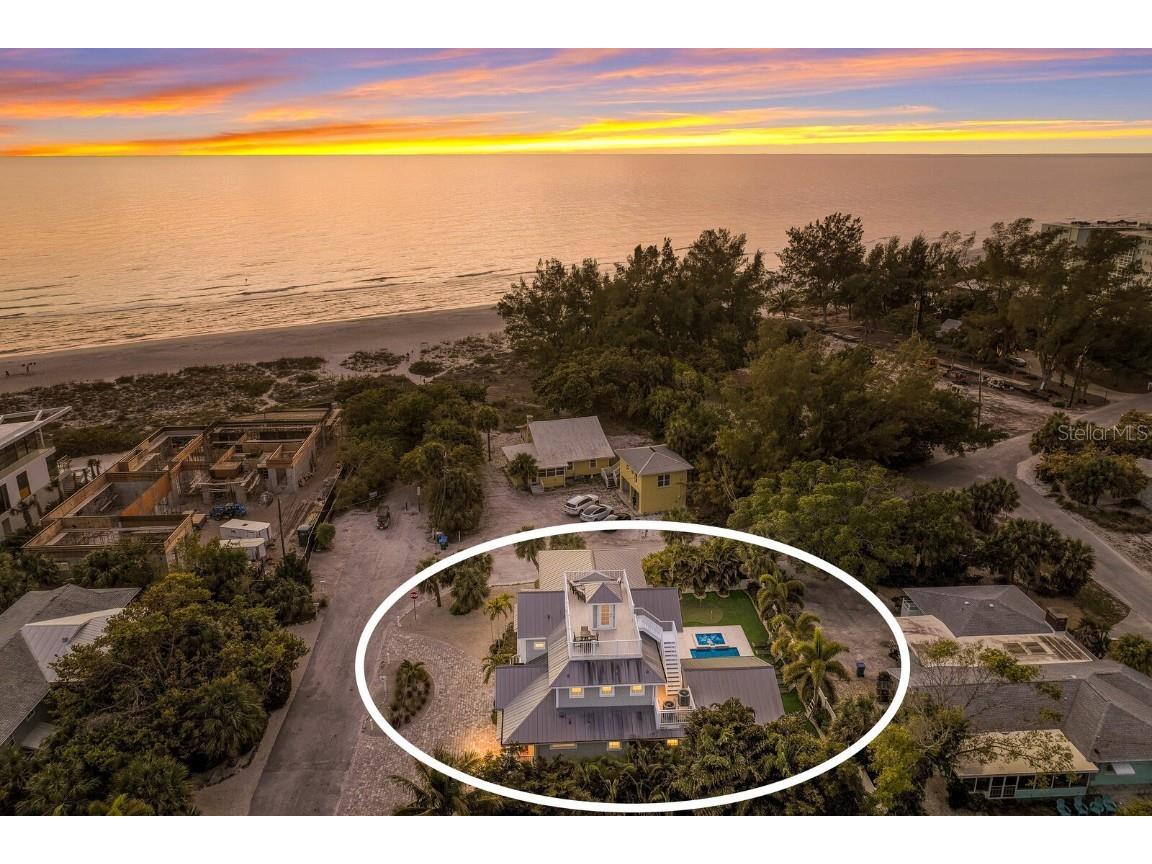 112 50th Street Holmes Beach FL 34217 A4643106 image1