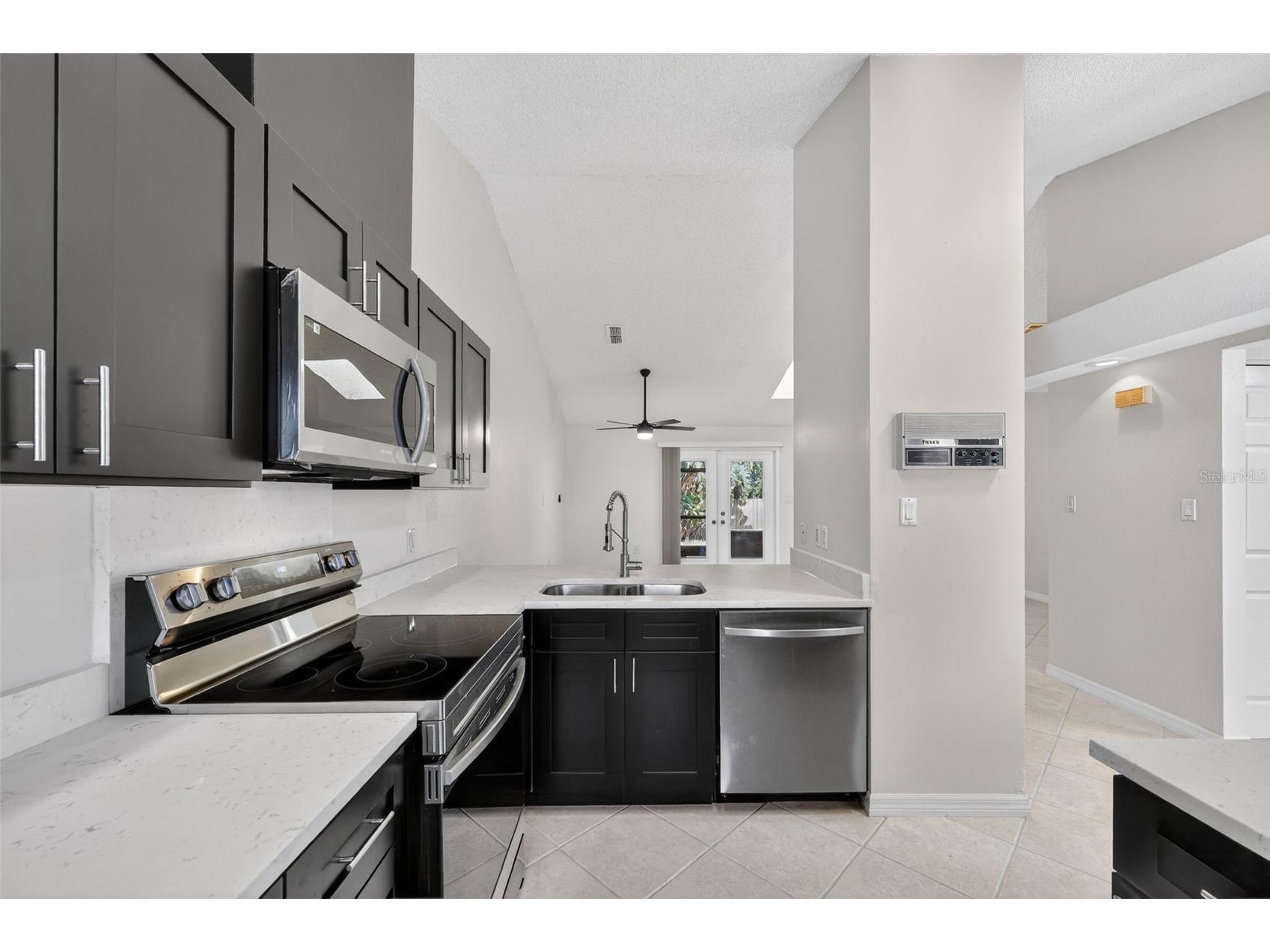 112 Anclote Road Tarpon Springs FL 34689 O6391934 image14