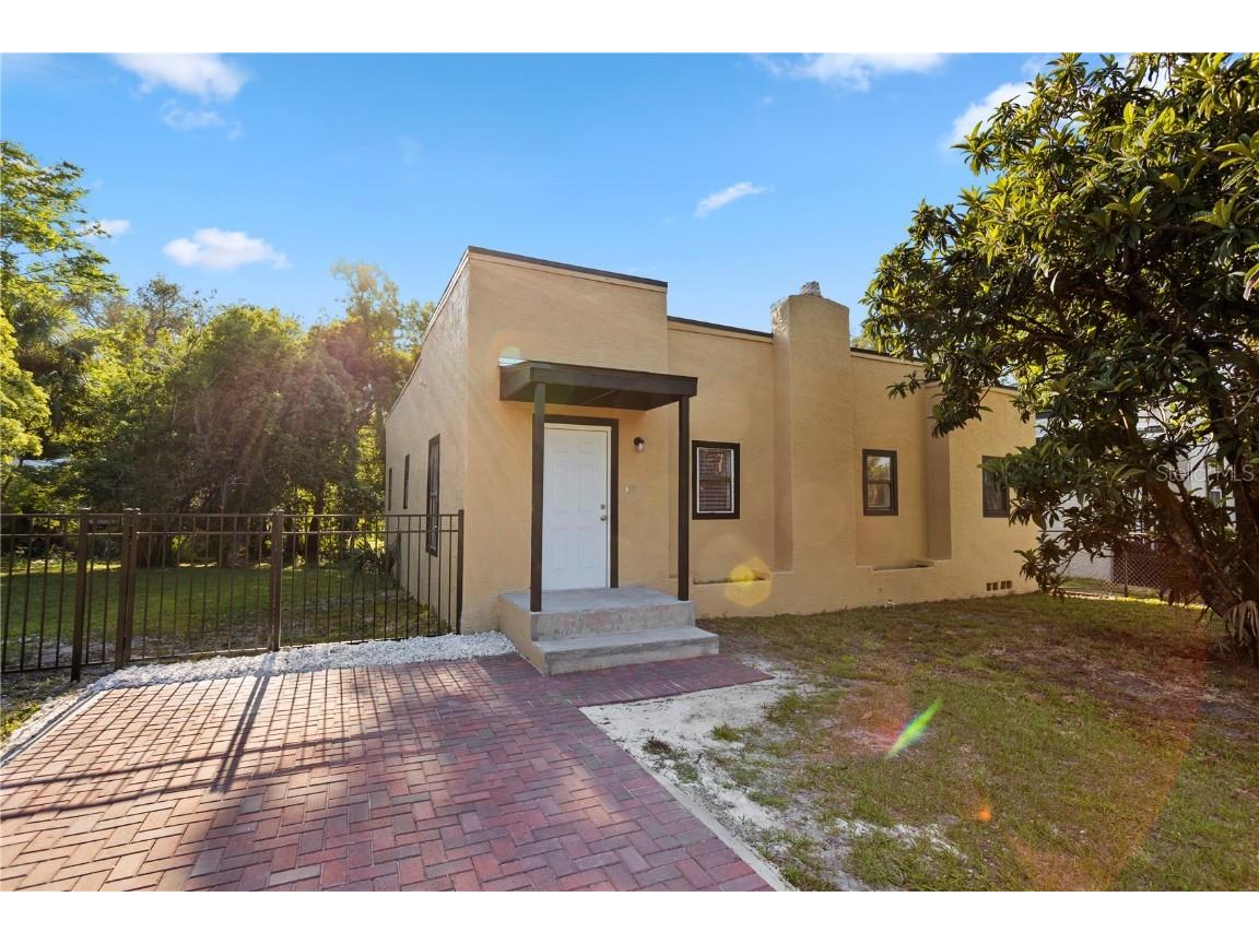 112 Avocado Avenue Sanford FL 32771 O6197877 image1