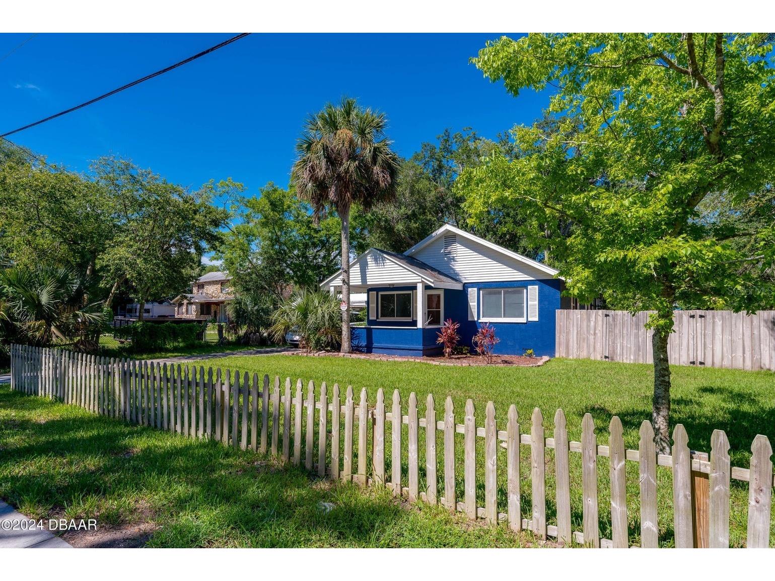 112 Center Street Daytona Beach FL 32117 V4948557 image3