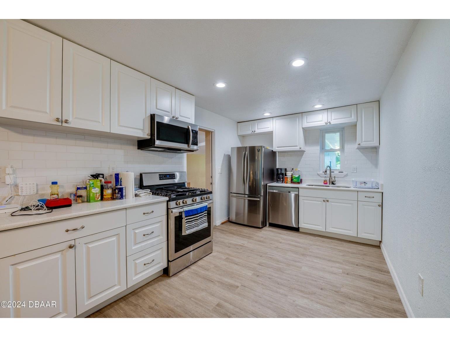 112 Center Street Daytona Beach FL 32117 V4948557 image8