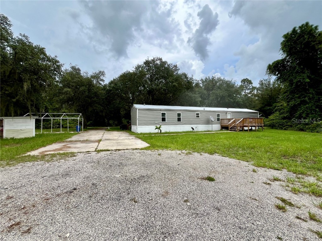 112 Click Road Satsuma FL 32189 V4937633 image1