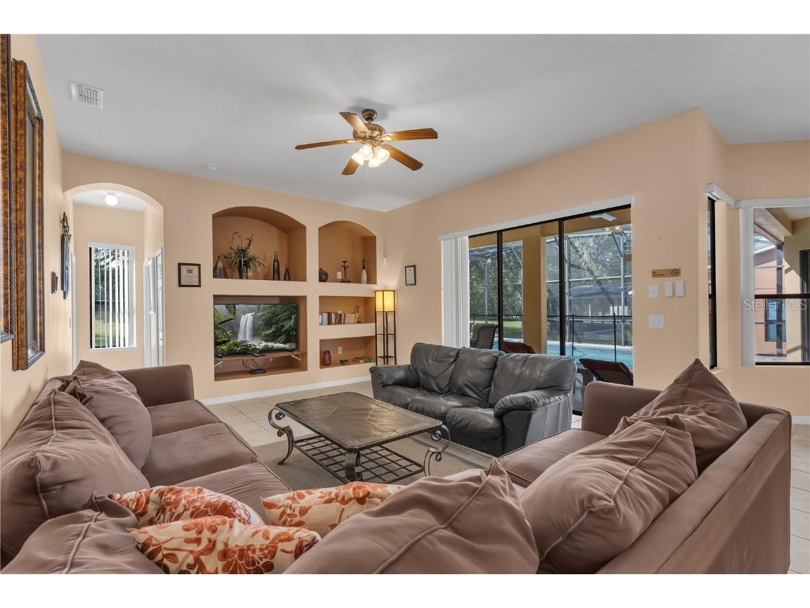 112 Coventry Road Davenport FL 33897 R4909882 image11