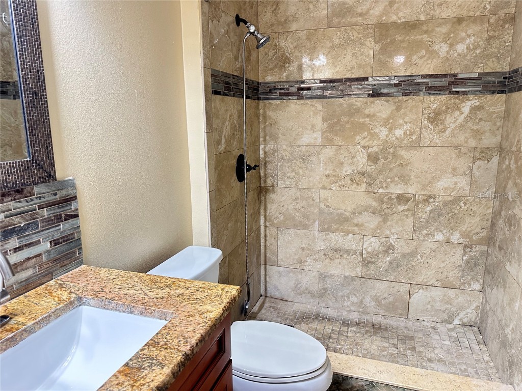 112 Dulverton Way Kissimmee FL 34758 V4945863 image12