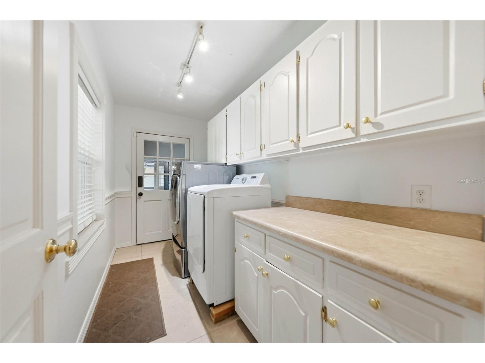 112 E Gardenia Street Howey In The Hills FL 34737 G5113528 image16