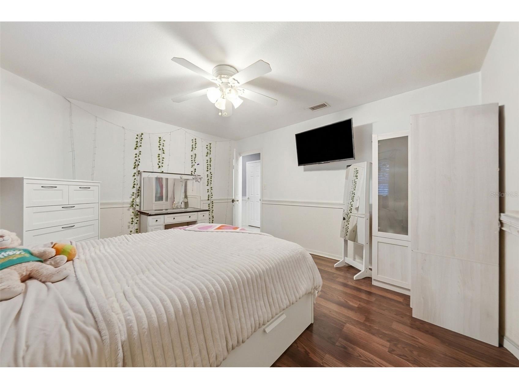 112 E Gardenia Street Howey In The Hills FL 34737 G5113528 image25