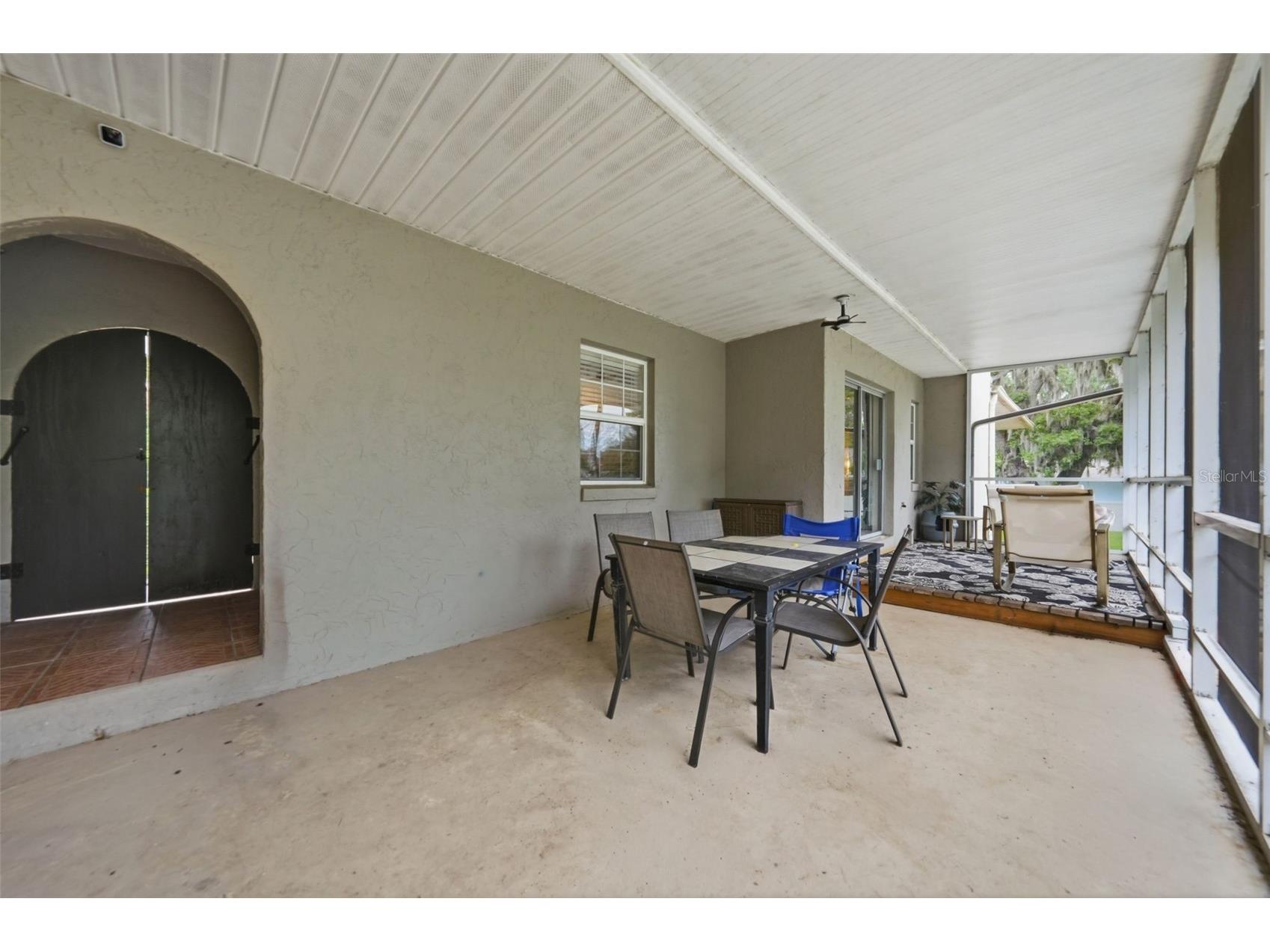 112 E Gardenia Street Howey In The Hills FL 34737 G5113528 image39