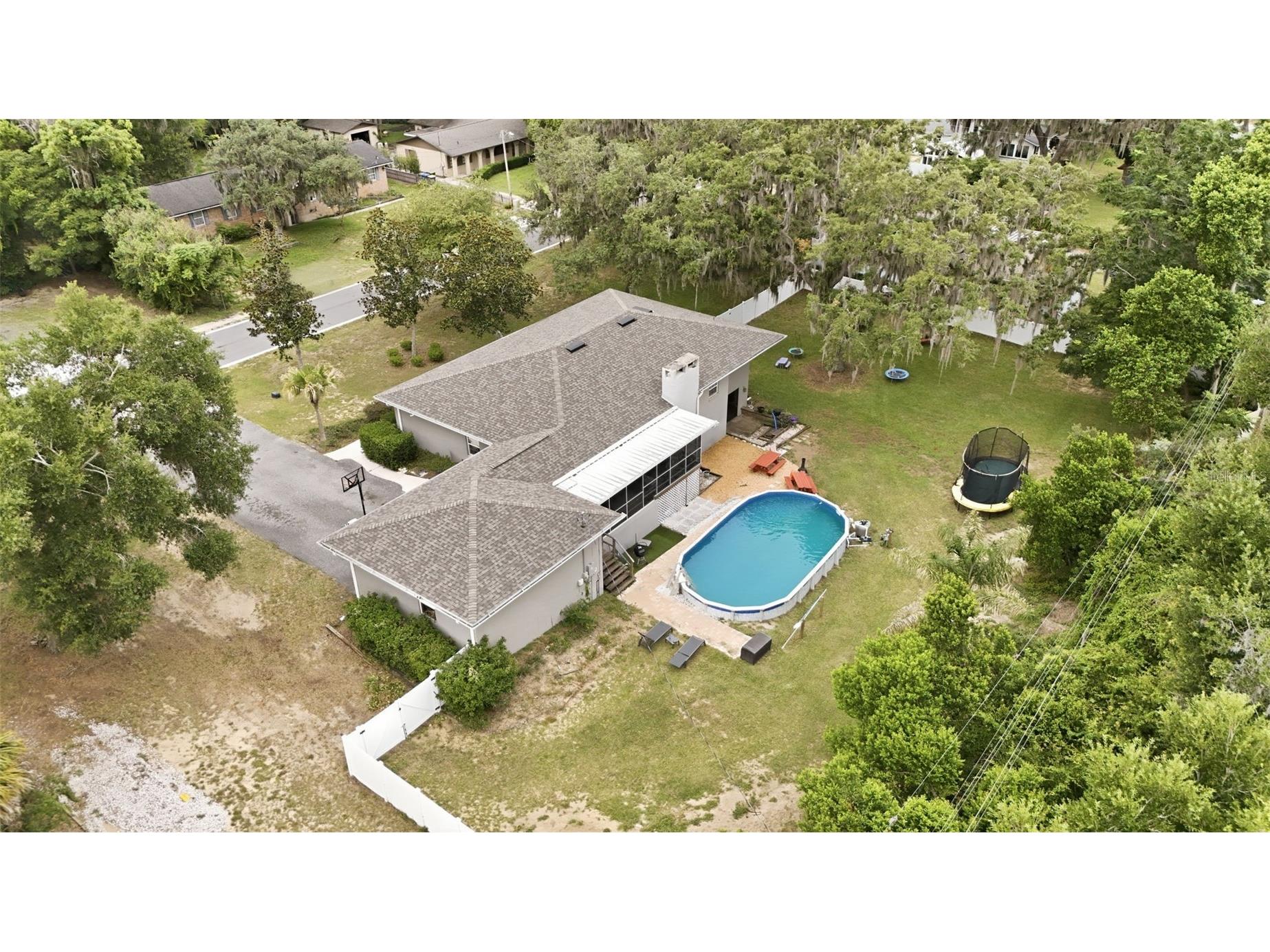 112 E Gardenia Street Howey In The Hills FL 34737 G5113528 image43