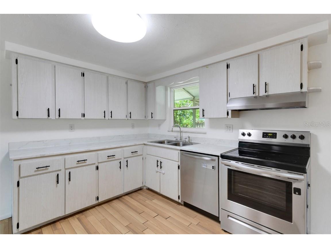 112 E Marland Court Nokomis FL 34275 A4654463 image15