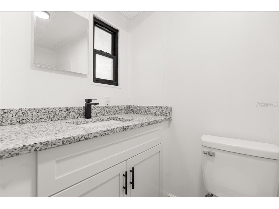 112 E Mcclendon Street Lady Lake FL 32159 S5136996 image15