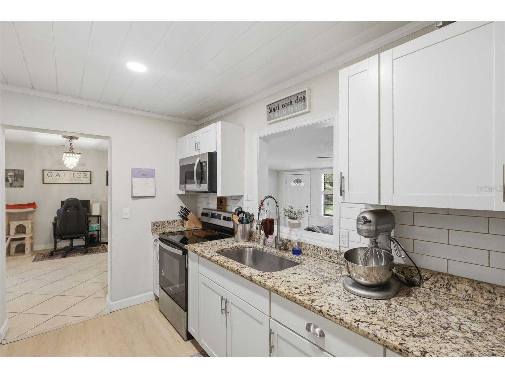 112 Edwards Avenue Orange City FL 32763 V4948493 image11