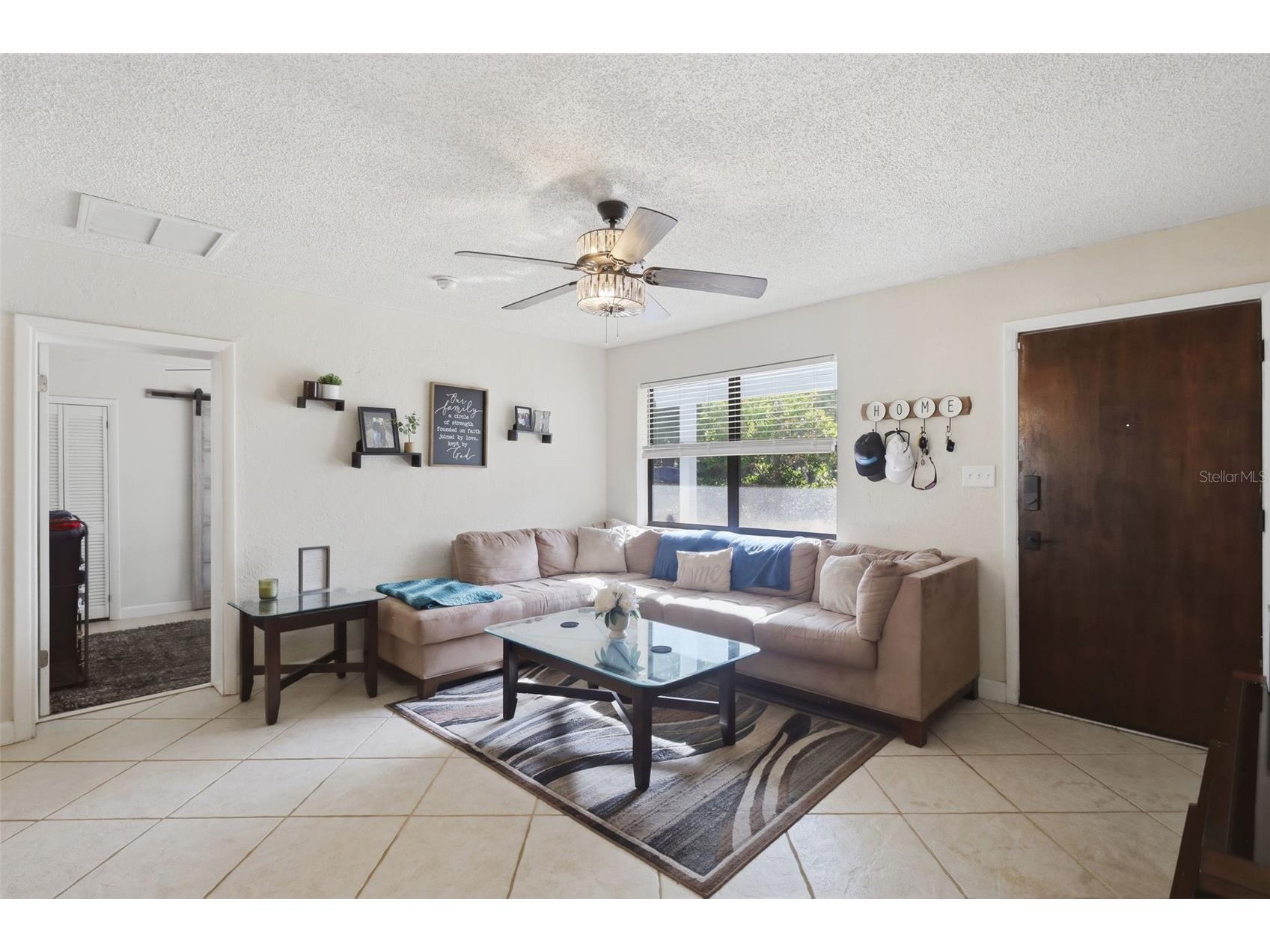 112 Edwards Avenue Orange City FL 32763 V4948493 image4