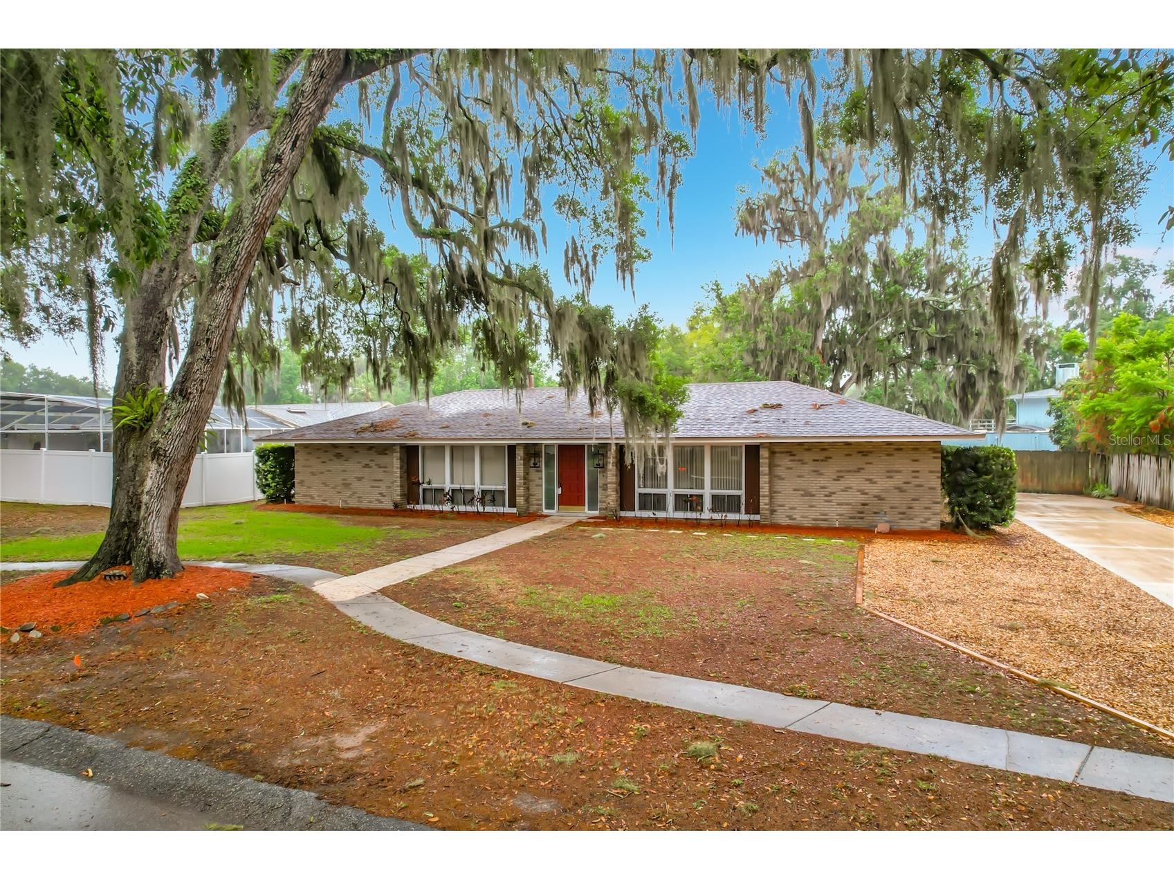 112 Elm Square N Lakeland FL 33813 L4960959 image1