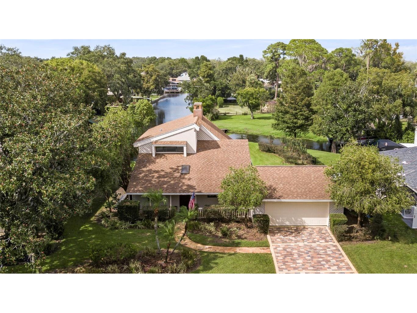 112 First Street Tavares FL 32778 O6367398 image2