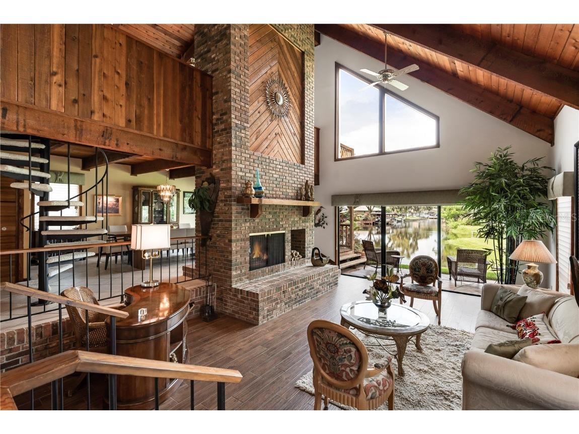 112 First Street Tavares FL 32778 O6367398 image3