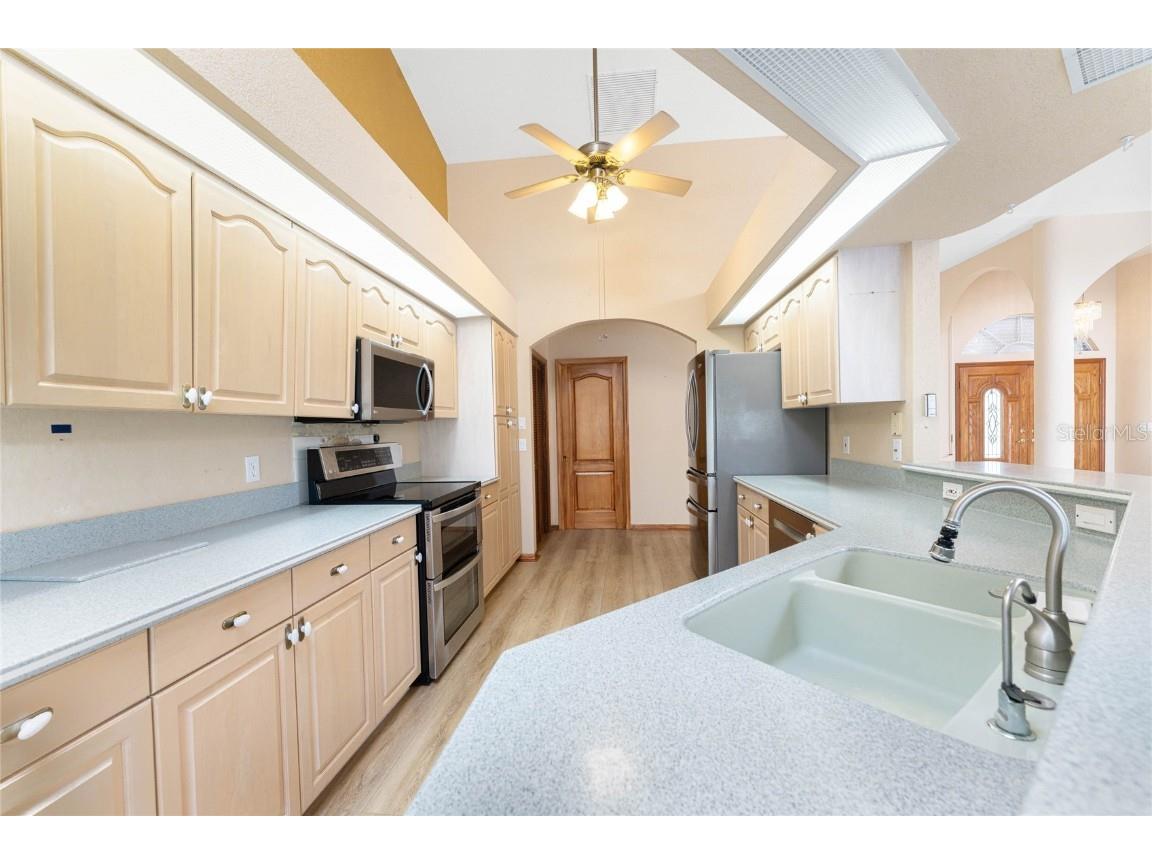 112 Great Isaac Court Punta Gorda FL 33950 - MAKO BAY CANAL C7516412 image22