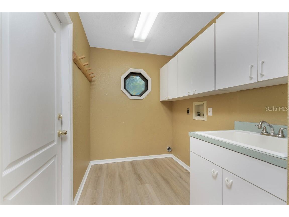 112 Great Isaac Court Punta Gorda FL 33950 - MAKO BAY CANAL C7516412 image25