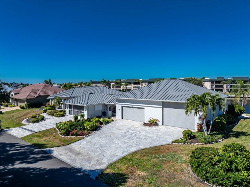 112 Great Isaac Court Punta Gorda FL 33950 - MAKO BAY CANAL C7516412 image3