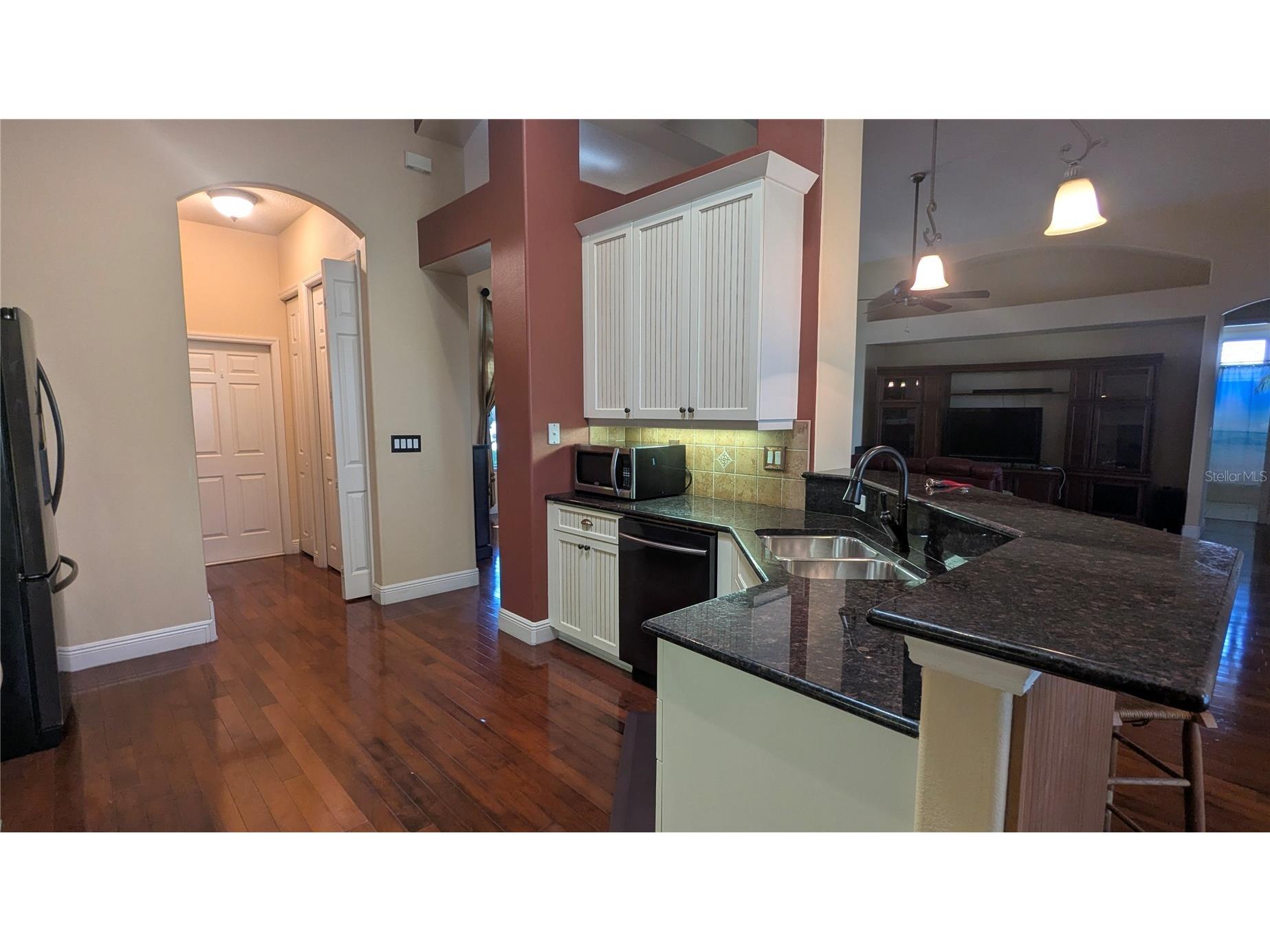112 Hallstrom Court Debary FL 32713 - HAMPTON HILLS ESTATE POND O6403424 image7