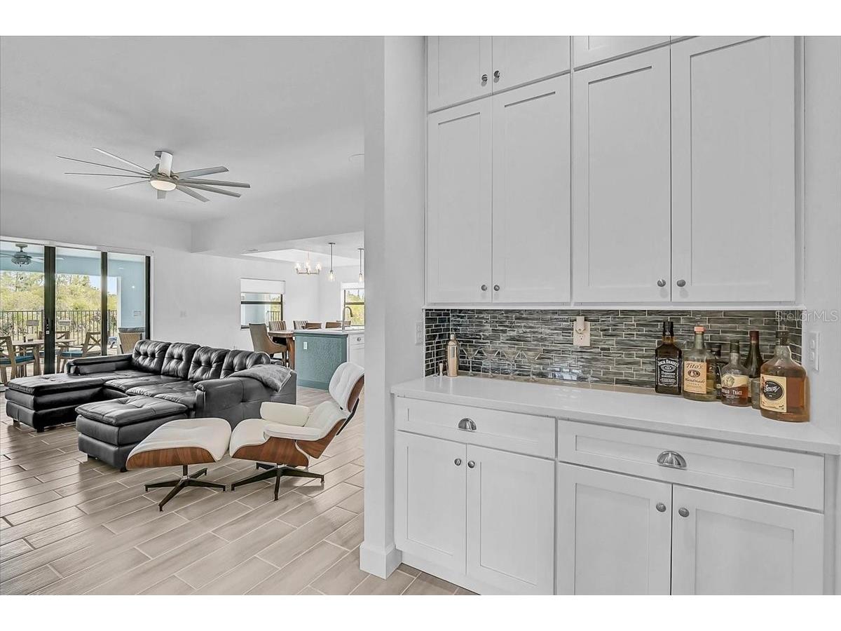 112 Hercules Drive Rotonda West FL 33947 A4694573 image4