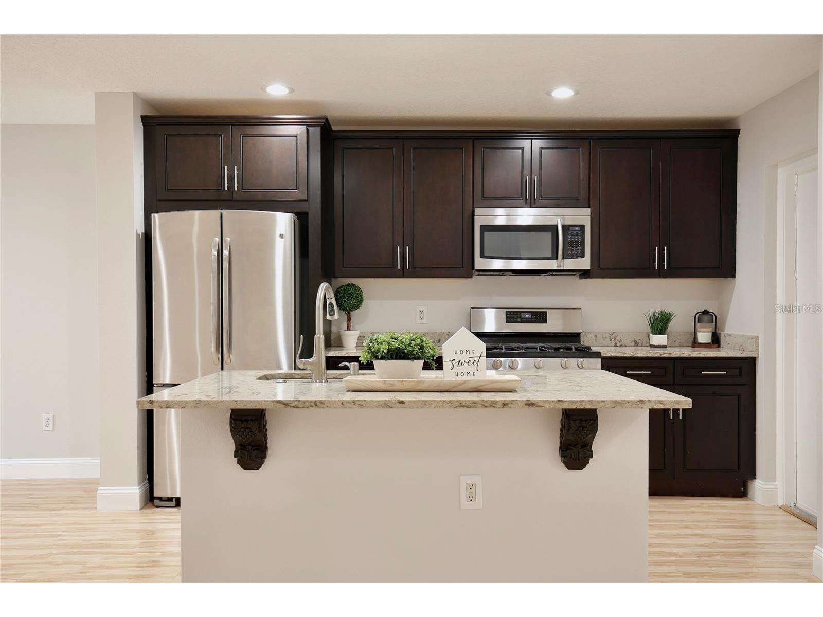 112 Heron Bay Circle Lake Mary FL 32746 O6396246 image4