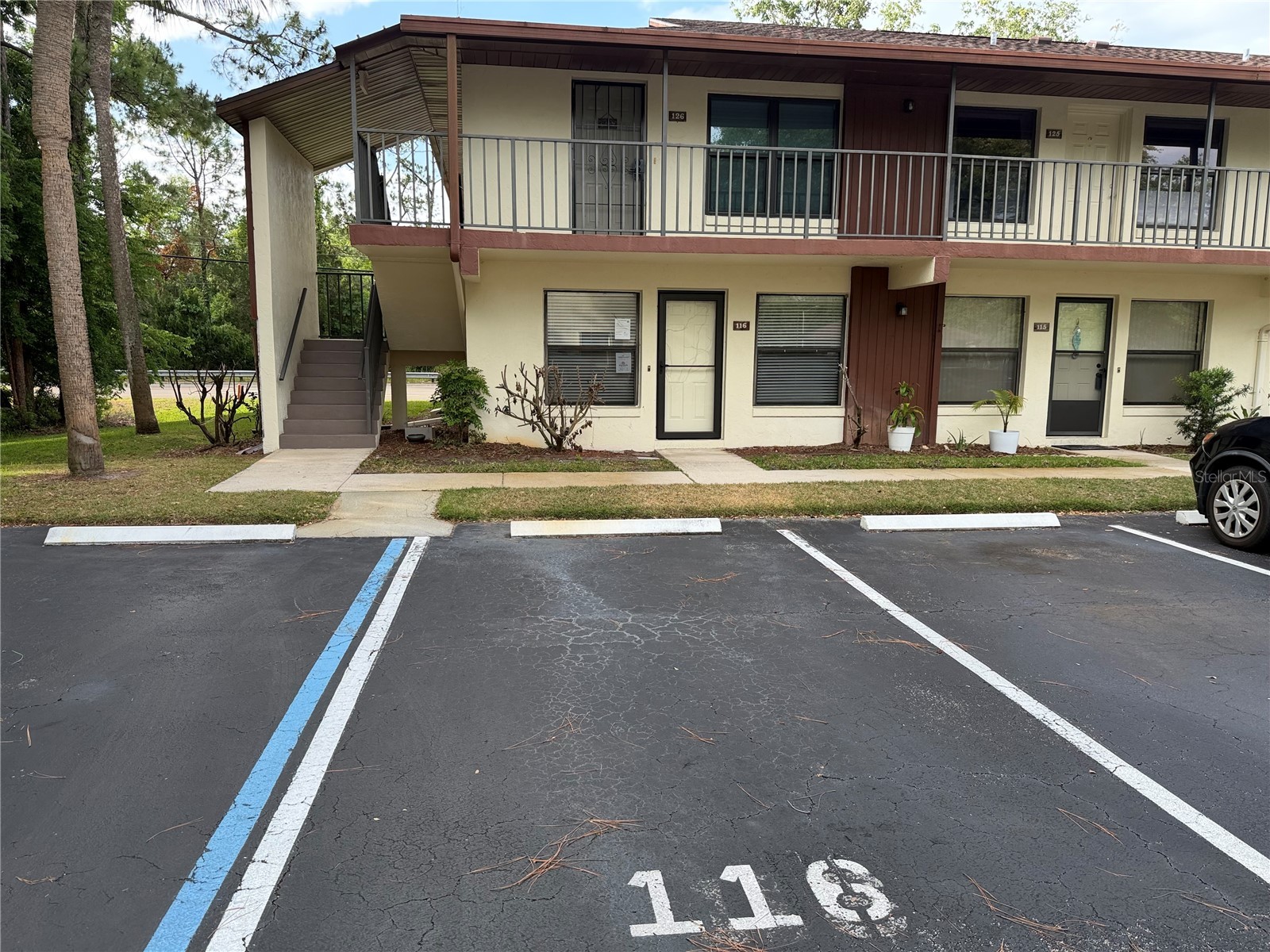 112 Lacosta Lane #116 Daytona Beach FL 32114 V4948868 image1