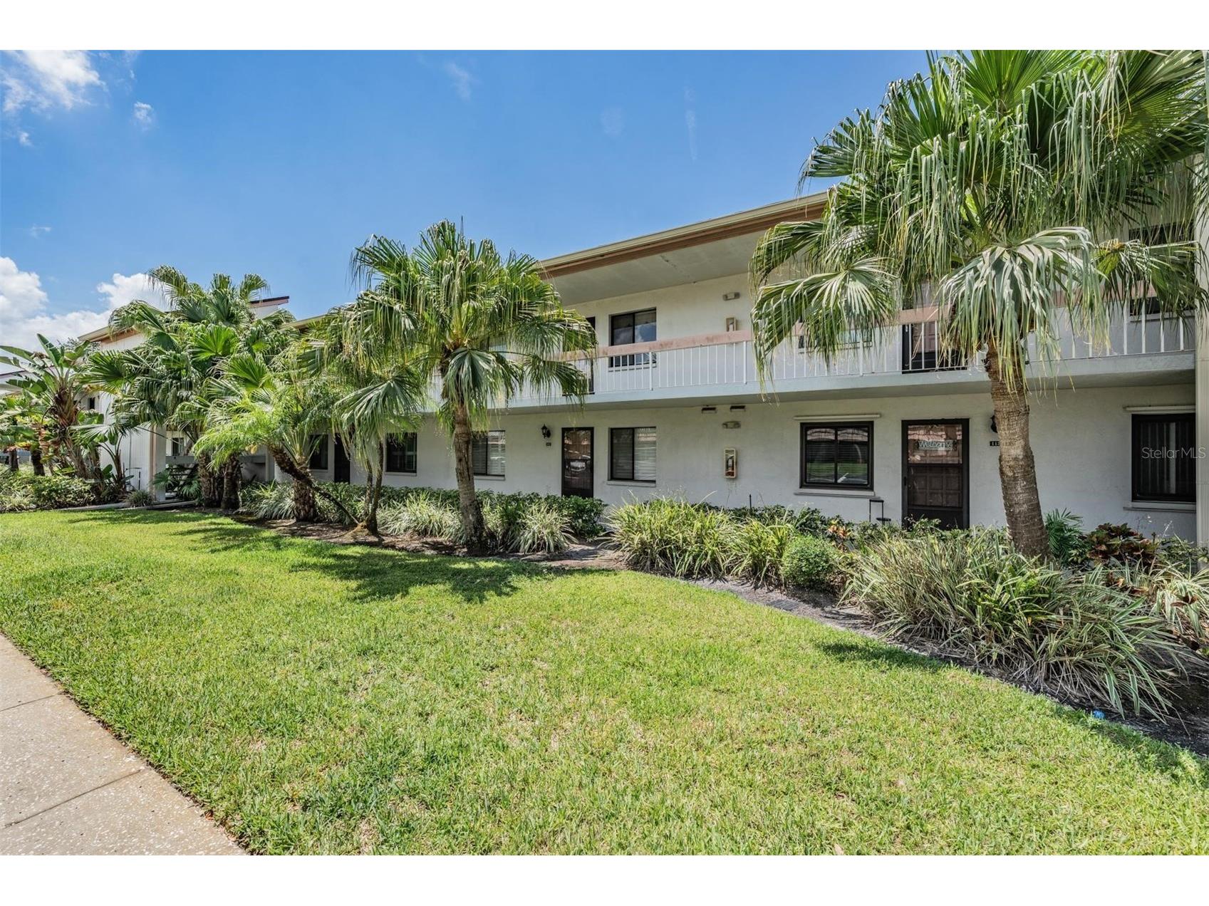 112 Lakeview Place #12 Oldsmar FL 34677 W7886045 image1