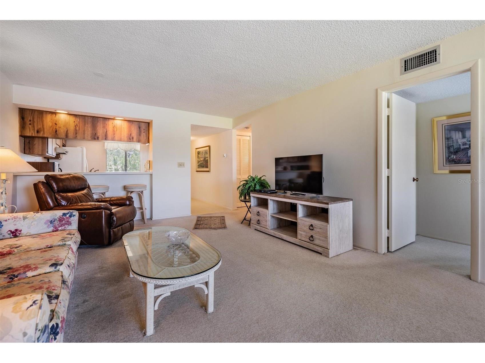 112 Lakeview Place #12 Oldsmar FL 34677 W7886045 image18