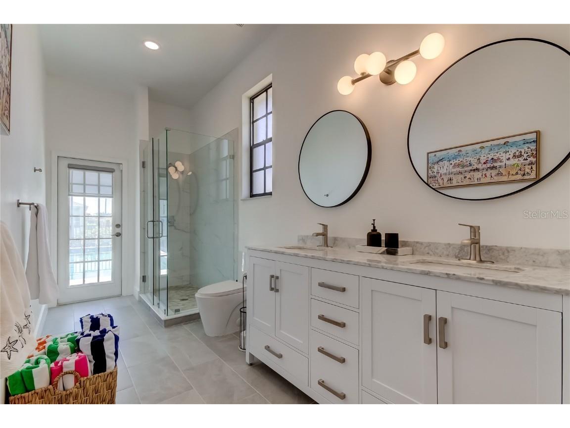 112 Leeward Island Clearwater FL 33767 TB8431062 image19