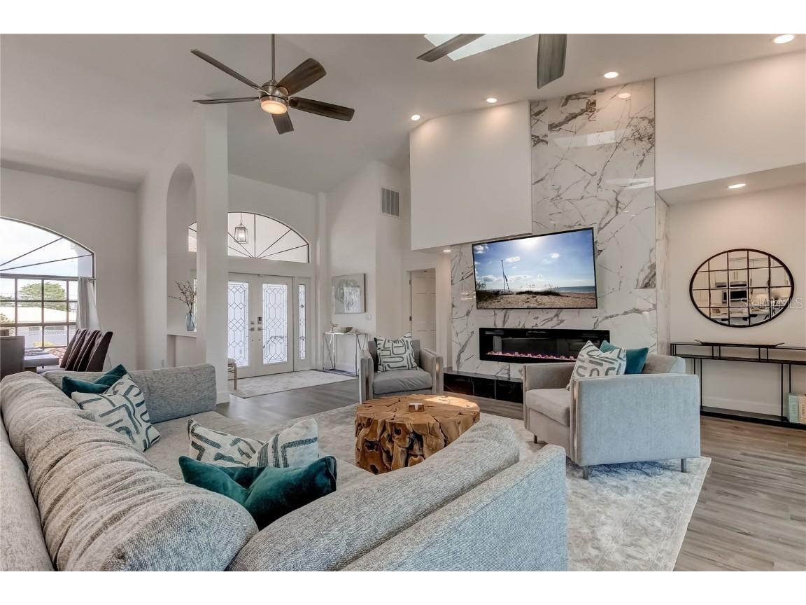 112 Leeward Island Clearwater FL 33767 TB8431062 image4