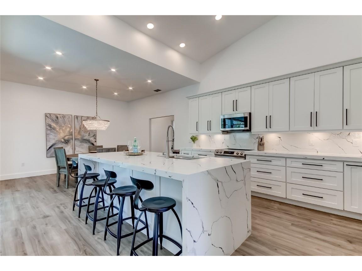 112 Leeward Island Clearwater FL 33767 TB8431062 image5