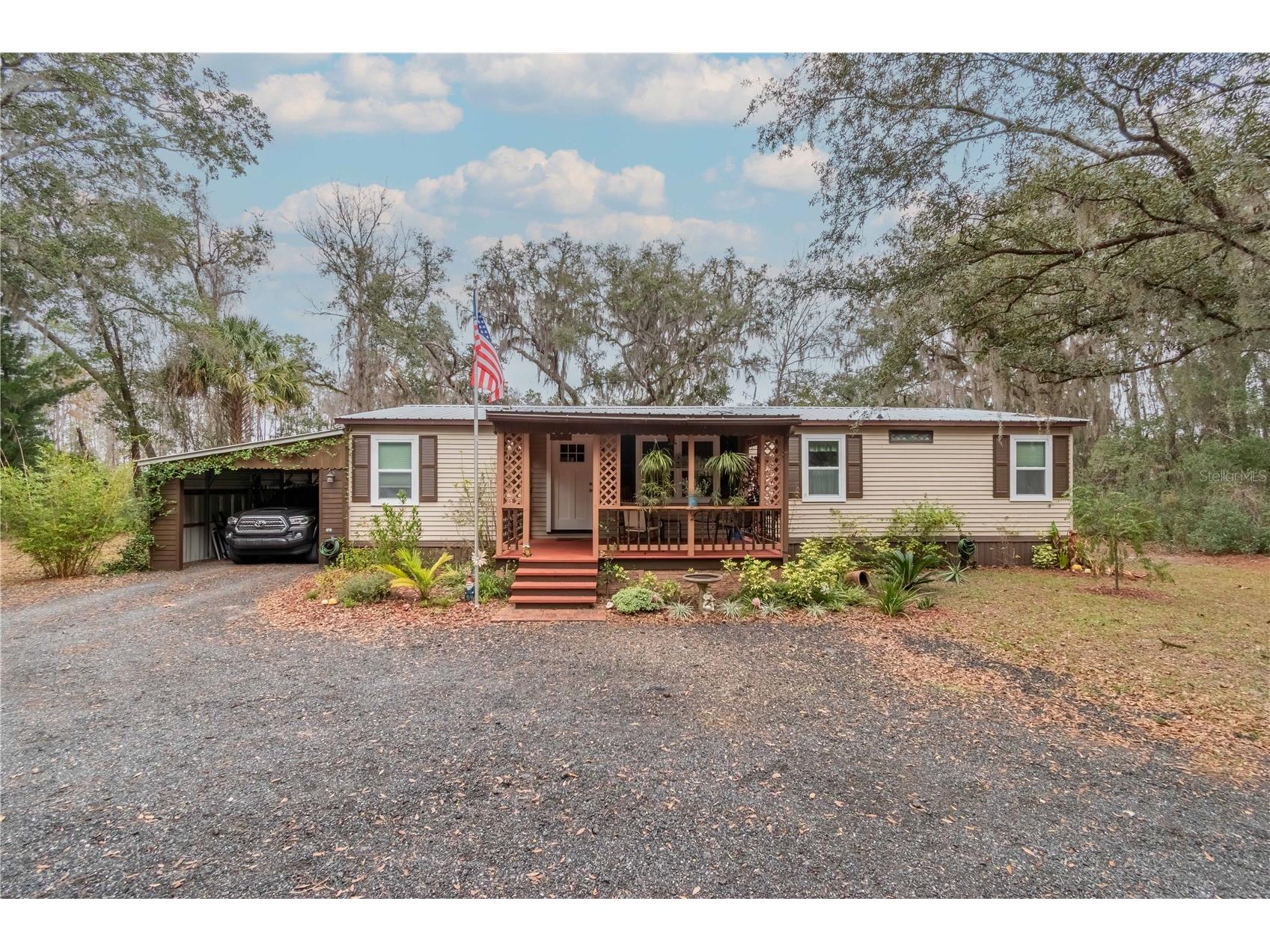 112 Magnolia Street Hawthorne FL 32640 - REDWATER LAKE GC536633 image1
