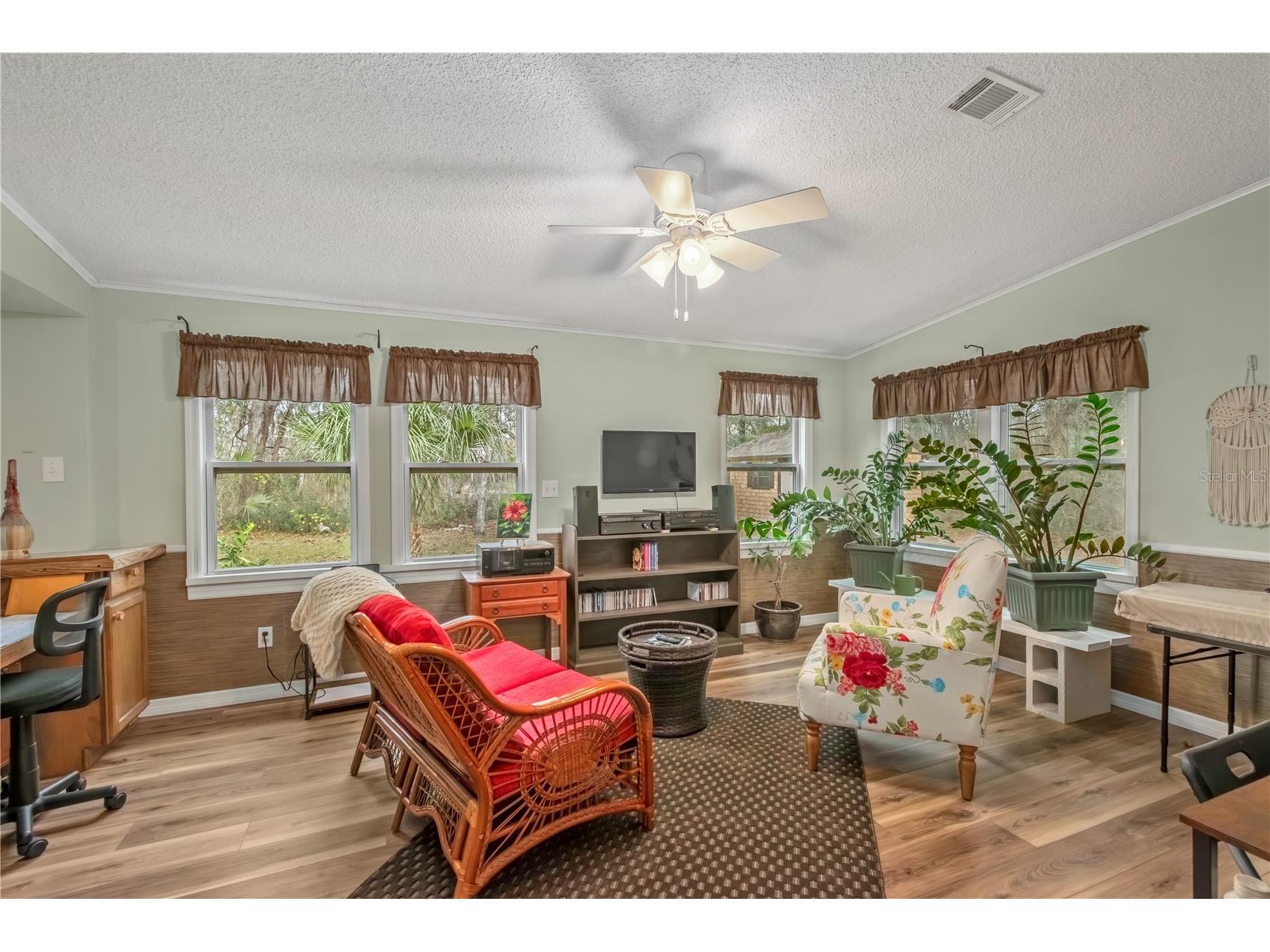112 Magnolia Street Hawthorne FL 32640 - REDWATER LAKE GC536633 image16
