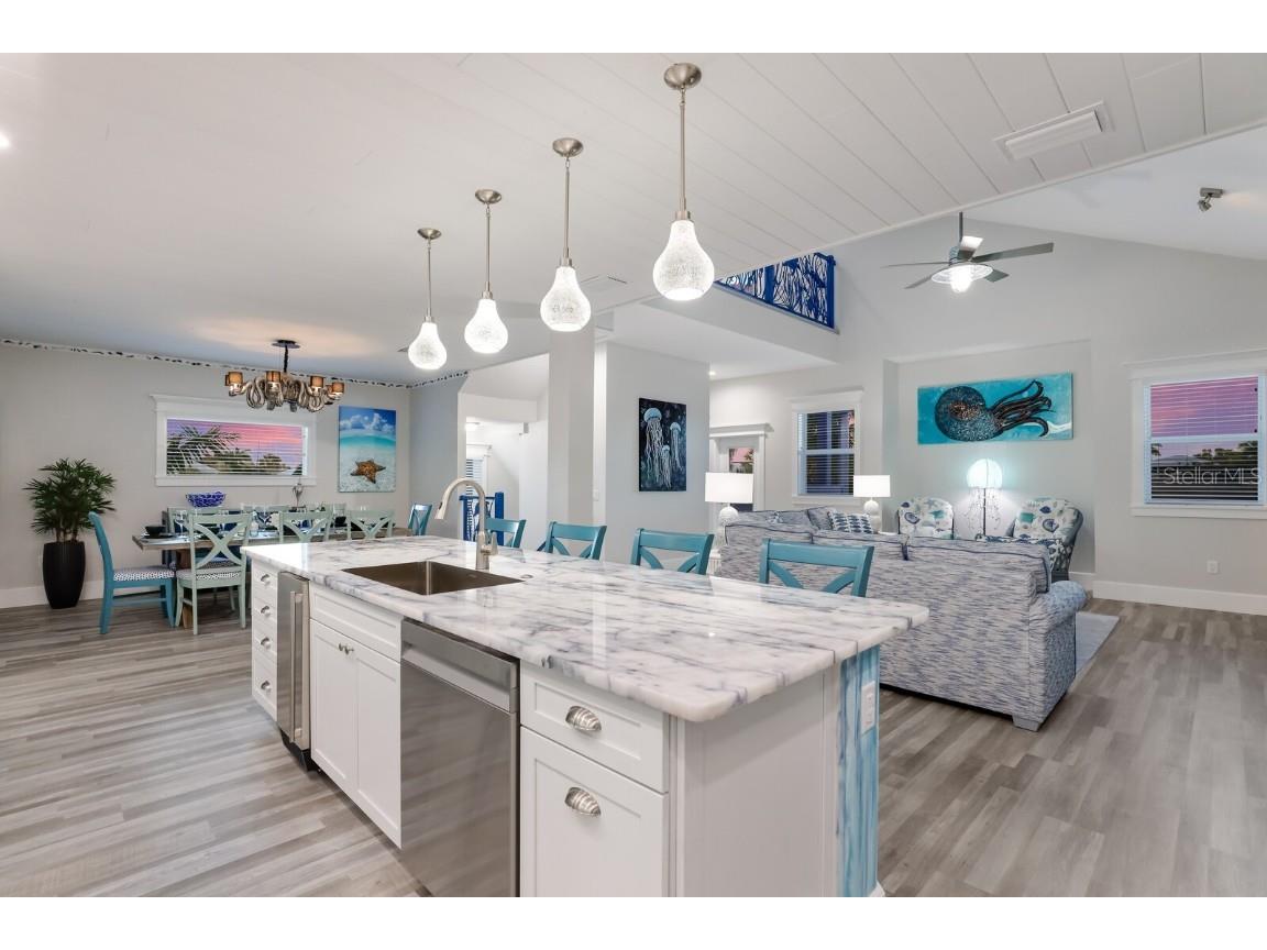 112 Mangrove Avenue Anna Maria FL 34216 - GULF OF MEXICO A4672413 image15