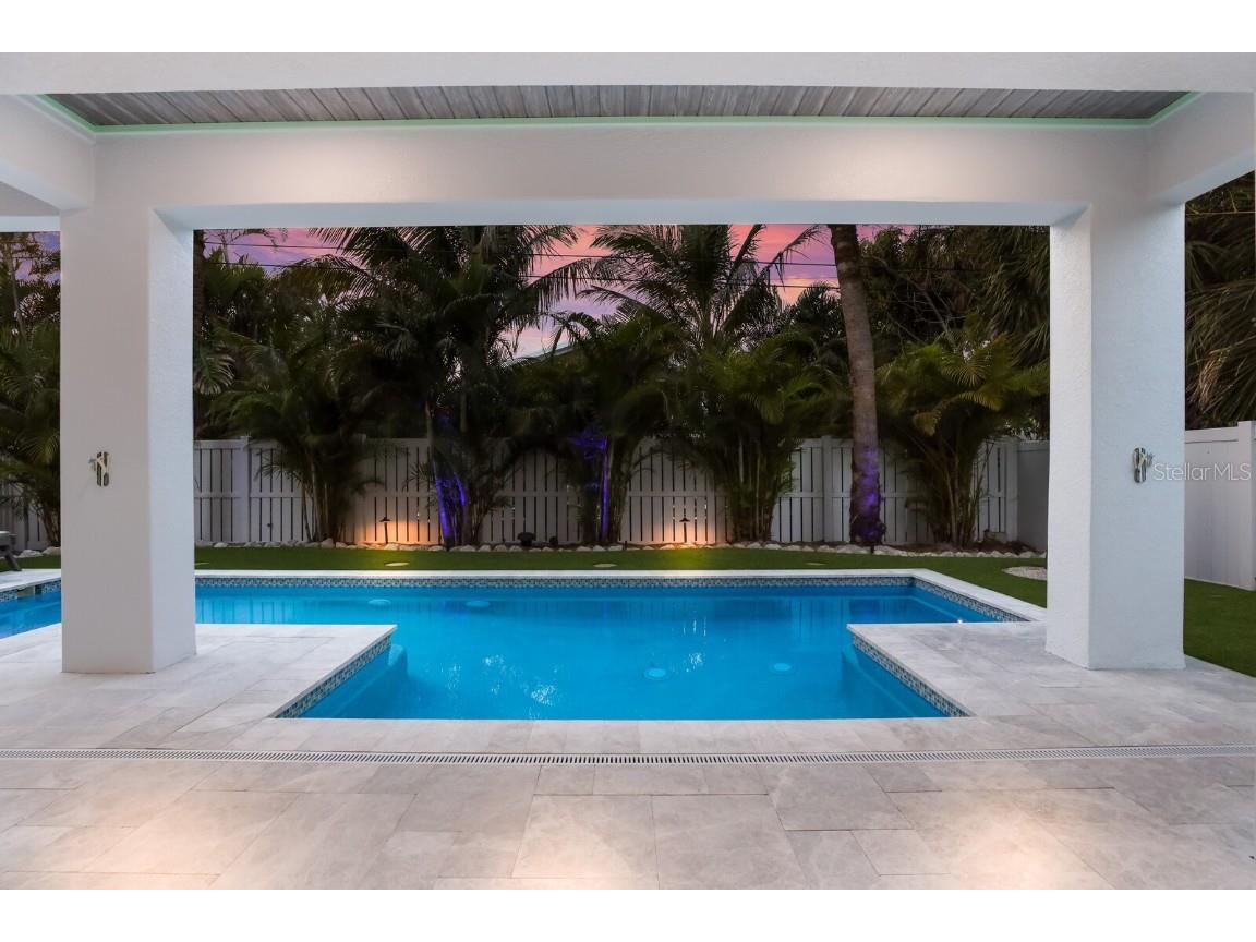 112 Mangrove Avenue Anna Maria FL 34216 - GULF OF MEXICO A4672413 image24