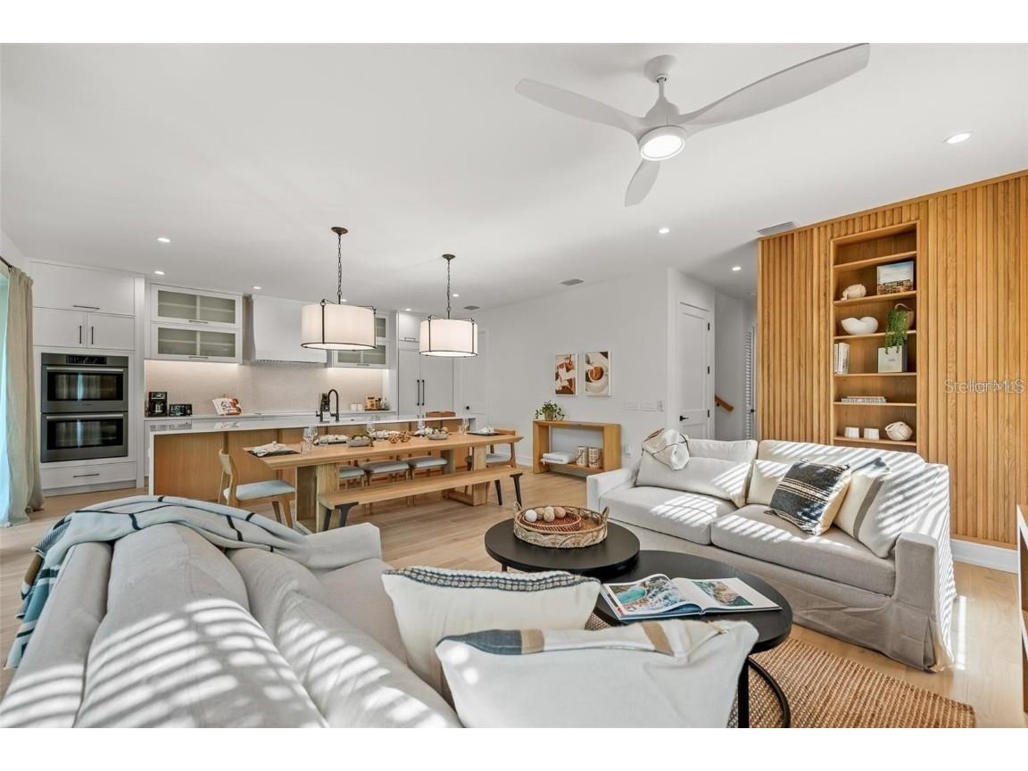 112 Maple Avenue Anna Maria FL 34216 A4663380 image13