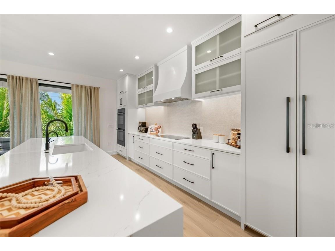 112 Maple Avenue Anna Maria FL 34216 A4663380 image16