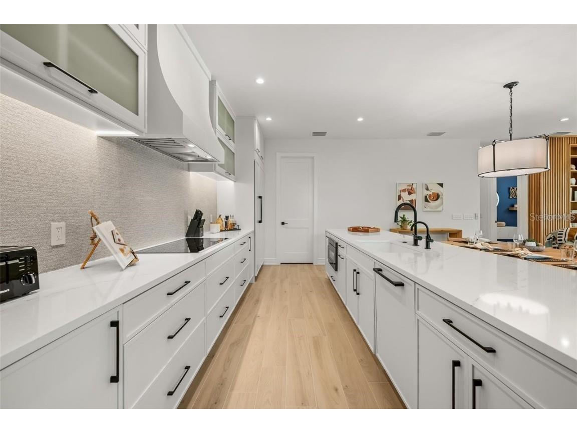 112 Maple Avenue Anna Maria FL 34216 A4663380 image17