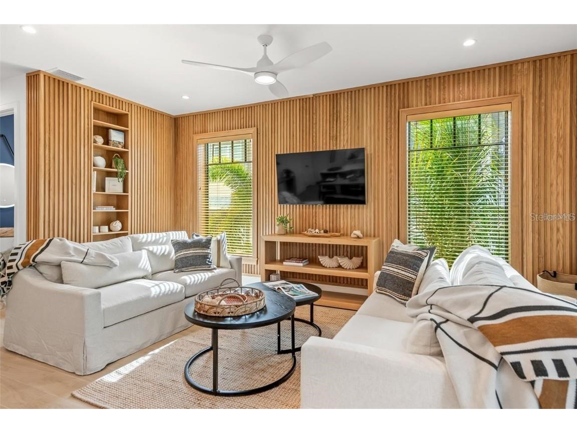 112 Maple Avenue Anna Maria FL 34216 A4663380 image20