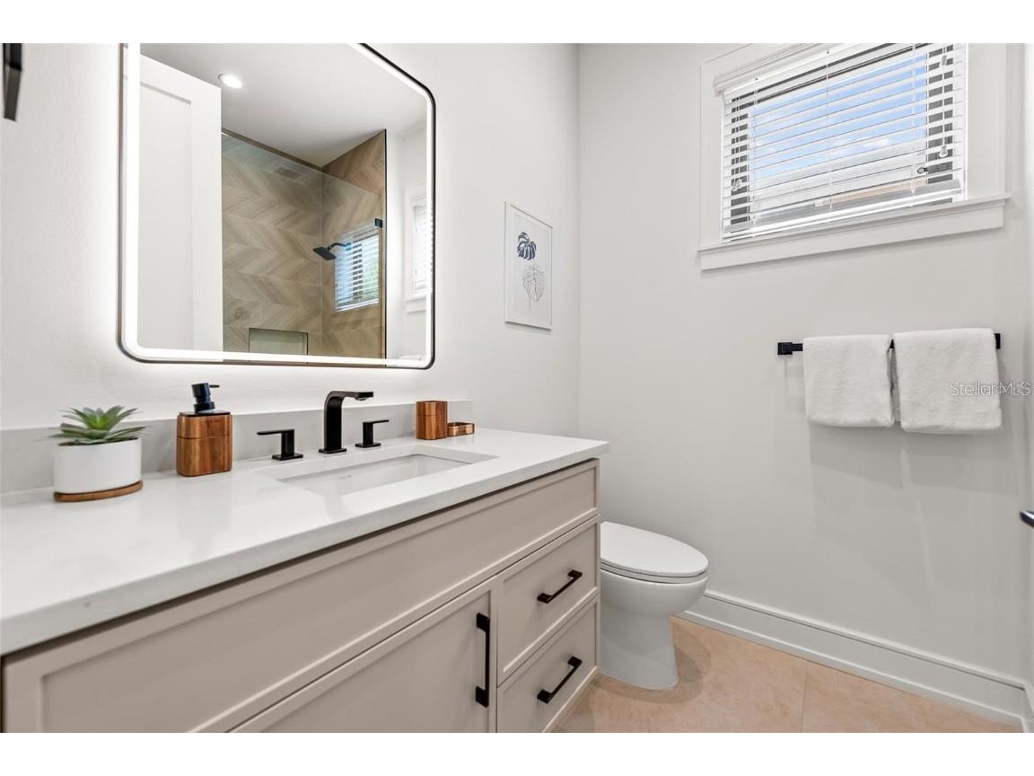 112 Maple Avenue Anna Maria FL 34216 A4663380 image27