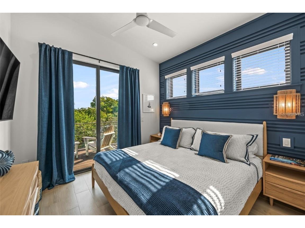 112 Maple Avenue Anna Maria FL 34216 A4663380 image29