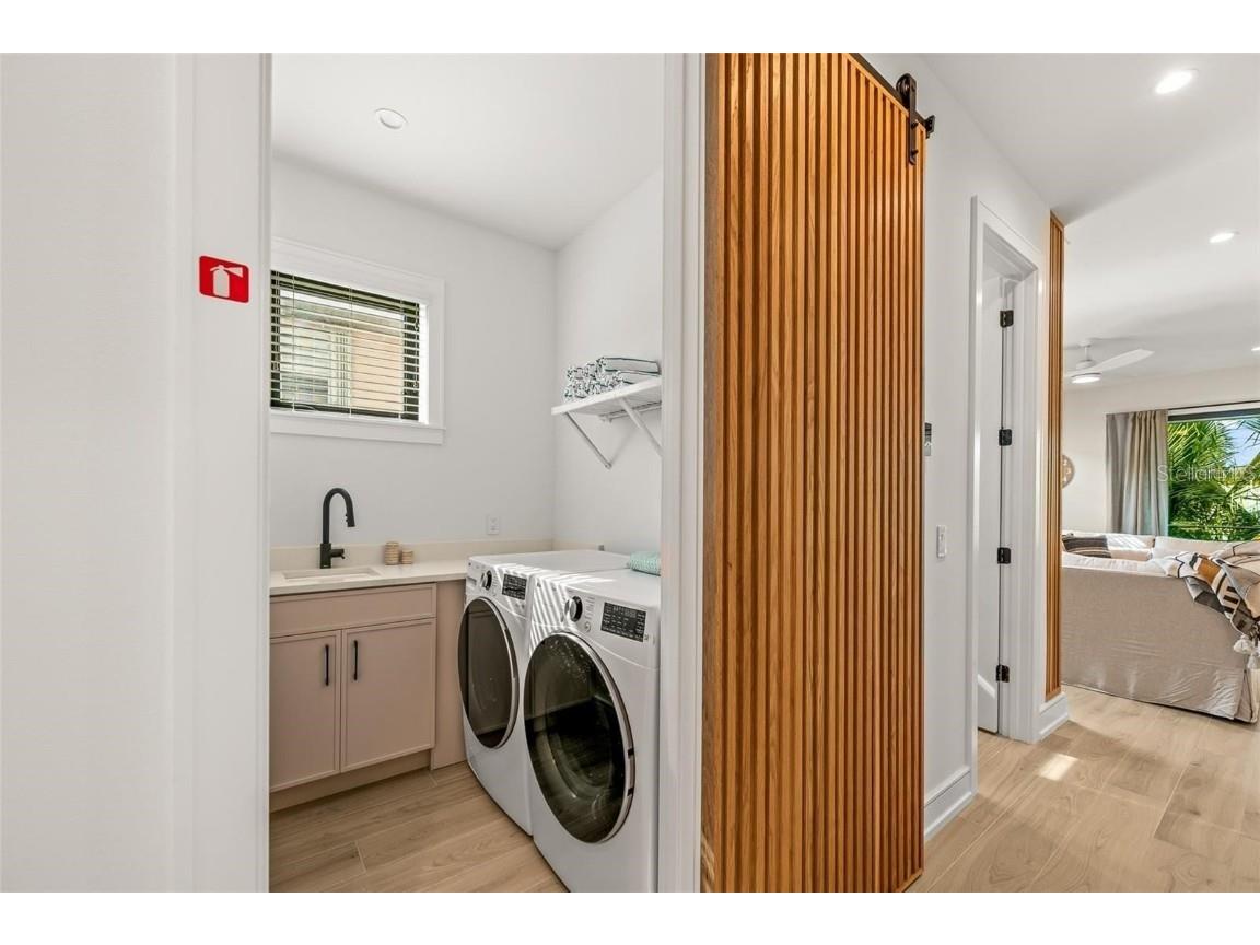 112 Maple Avenue Anna Maria FL 34216 A4663380 image39