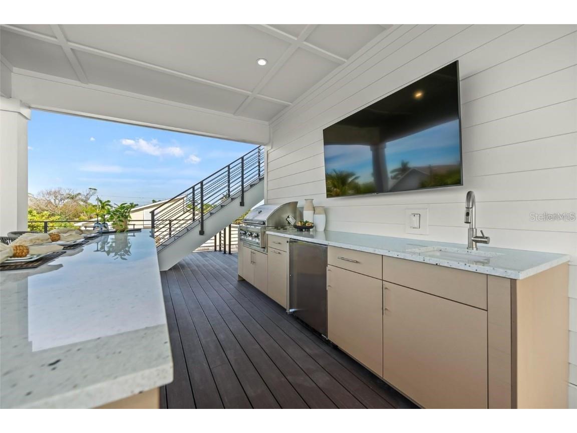 112 Maple Avenue Anna Maria FL 34216 A4663380 image41