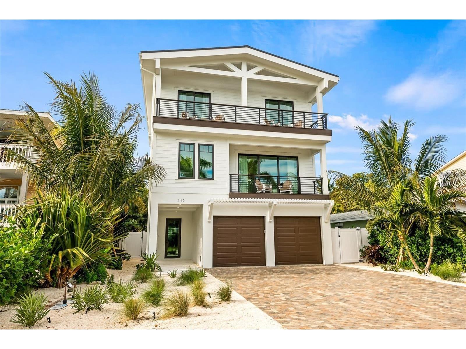112 Maple Avenue Anna Maria FL 34216 A4692033 image1