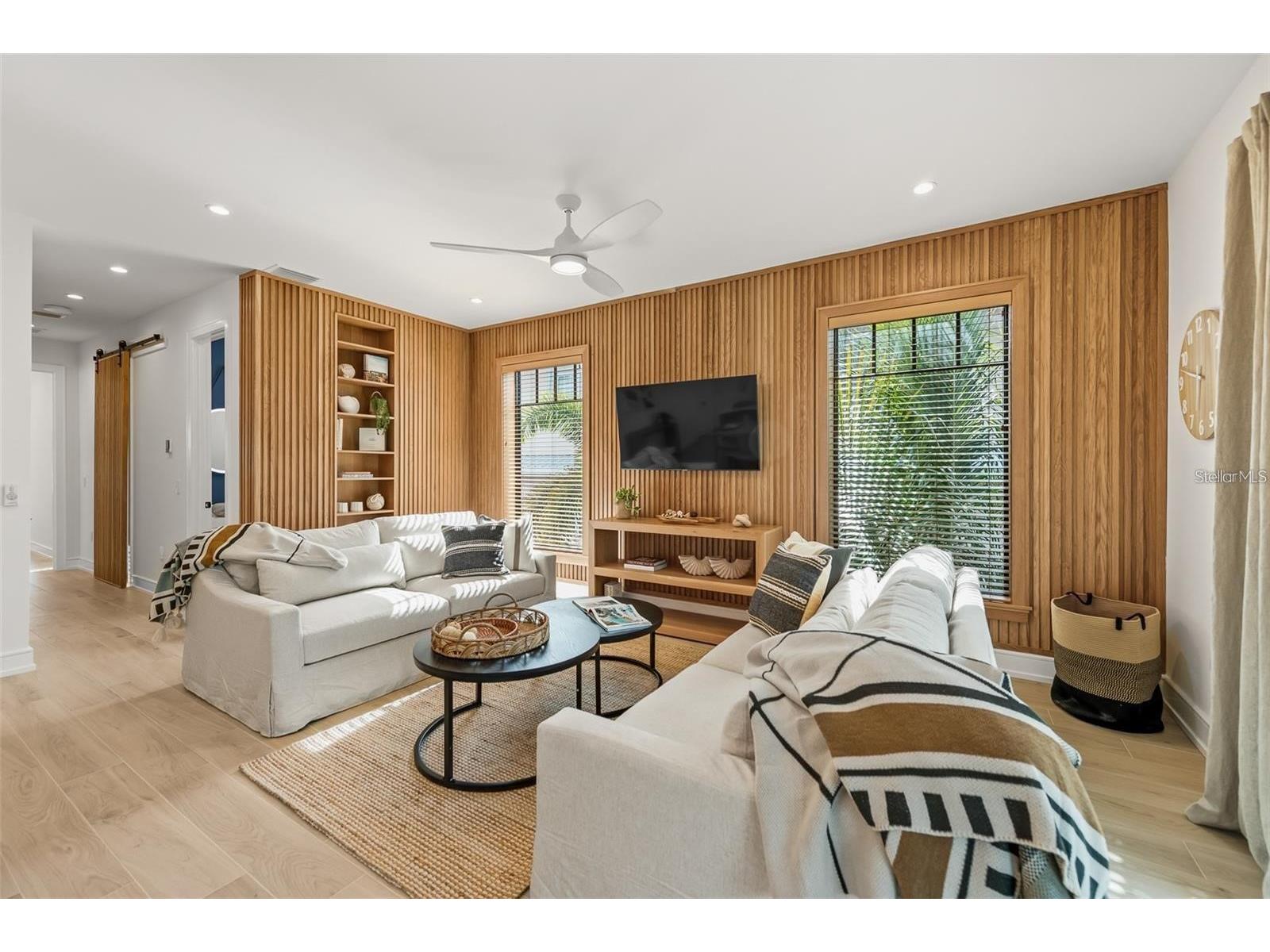 112 Maple Avenue Anna Maria FL 34216 A4692033 image11