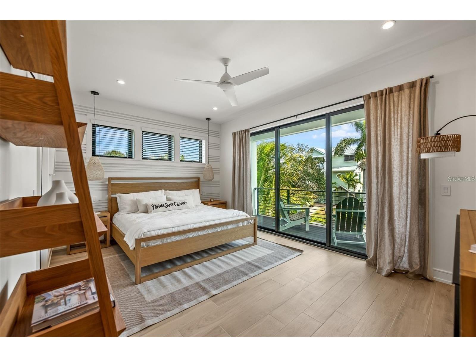 112 Maple Avenue Anna Maria FL 34216 A4692033 image34