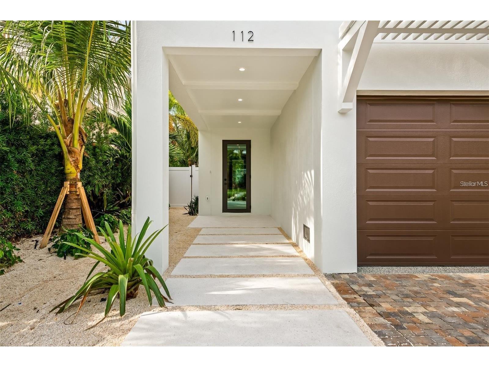112 Maple Avenue Anna Maria FL 34216 A4692033 image7