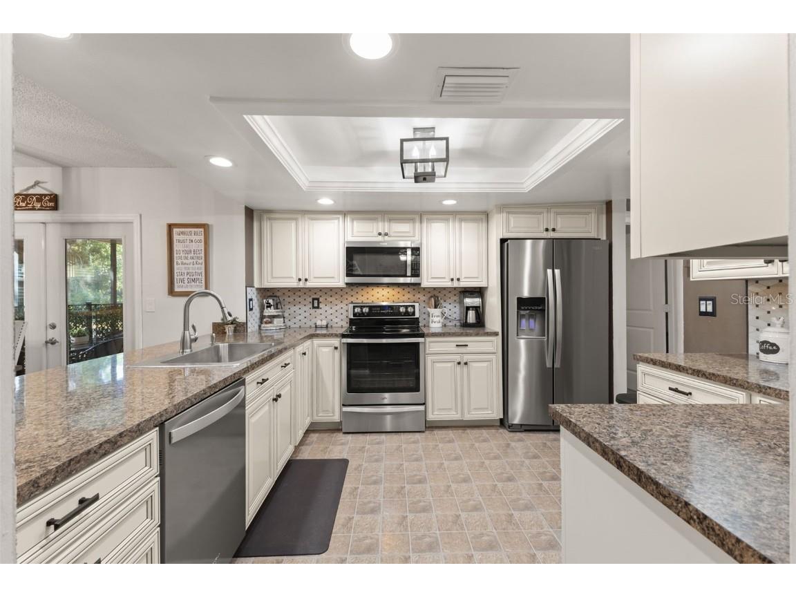 112 Meadowcross Drive Safety Harbor FL 34695 TB8448836 image5