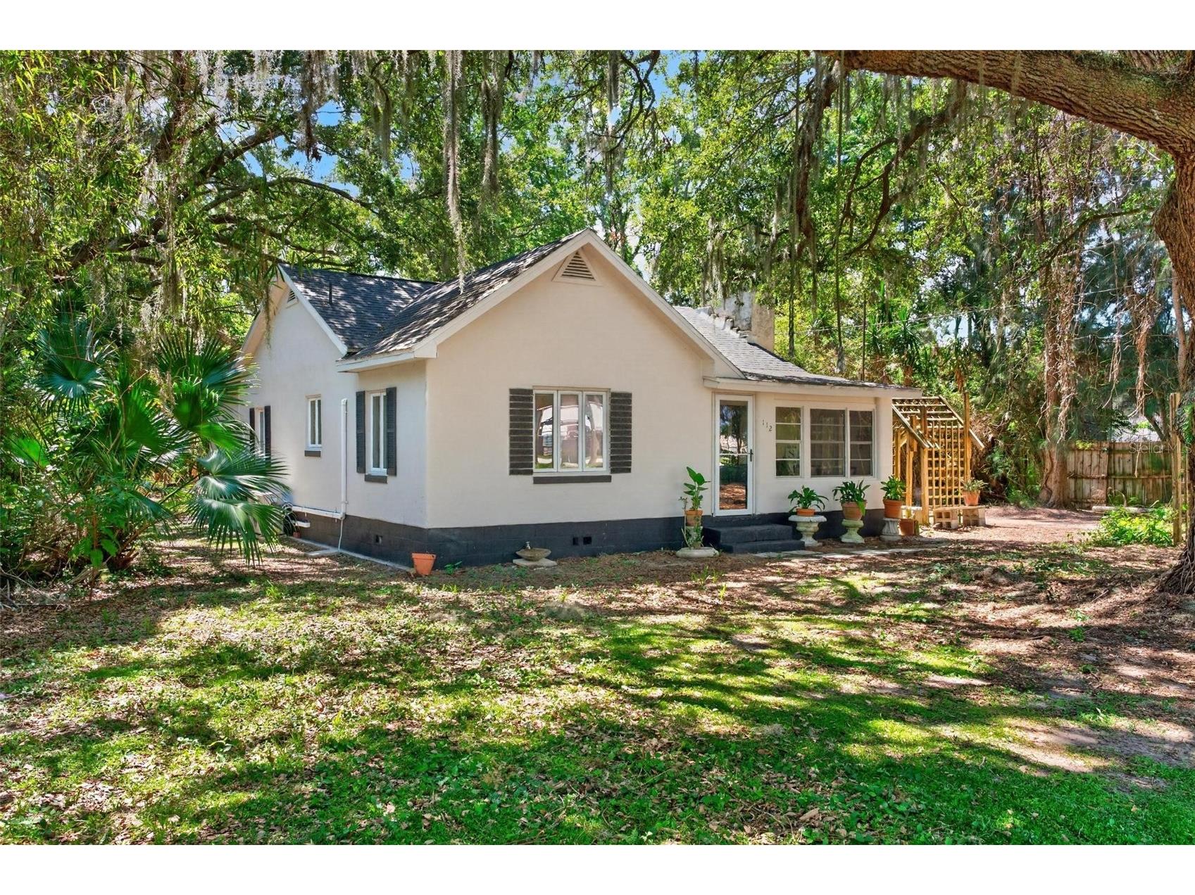 112 N Lake Avenue Leesburg FL 34748 O6418144 image2